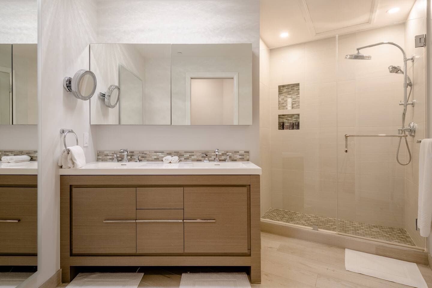 Ritz-Carlton Residence #107 - Image 11