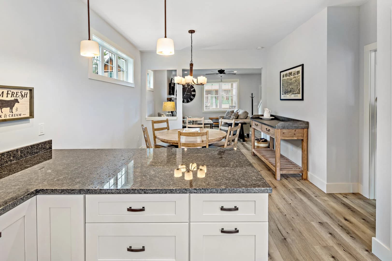 Old Bridge House - Image 9