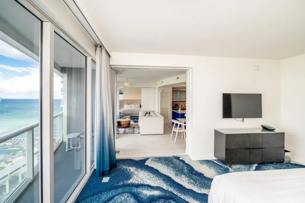 Horizon Condo #2108 - Image 37