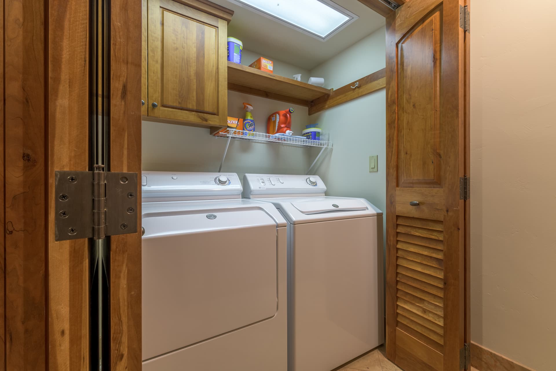 Chalet du Valais at Aspen Ridge - Image 29