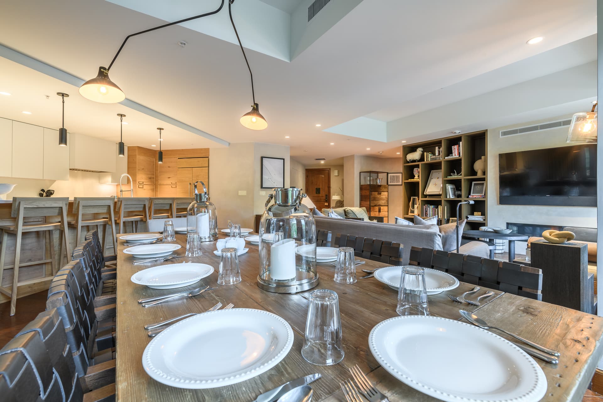 White Chutes at the Ritz-Carlton - Image 20