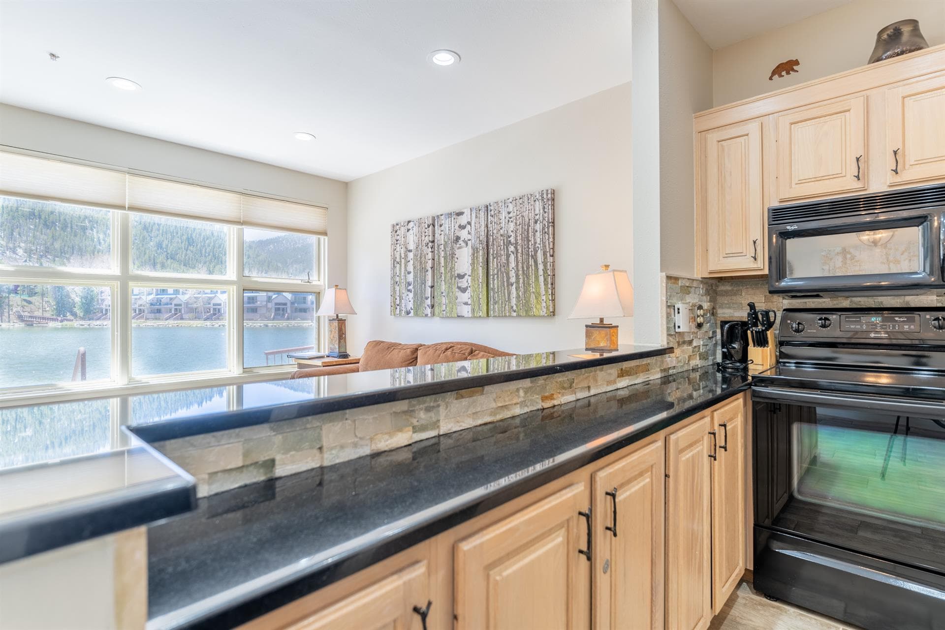 Lakeside Leisure - Image 13