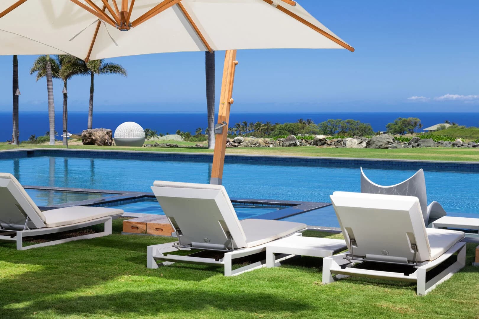 Hale Kailani - Image 72