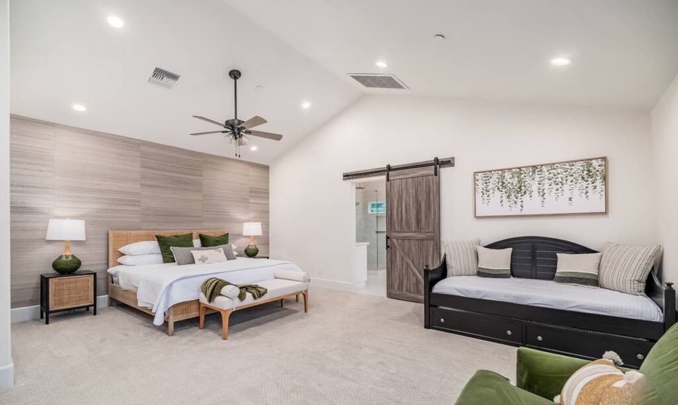 Desert Cove - Image 26