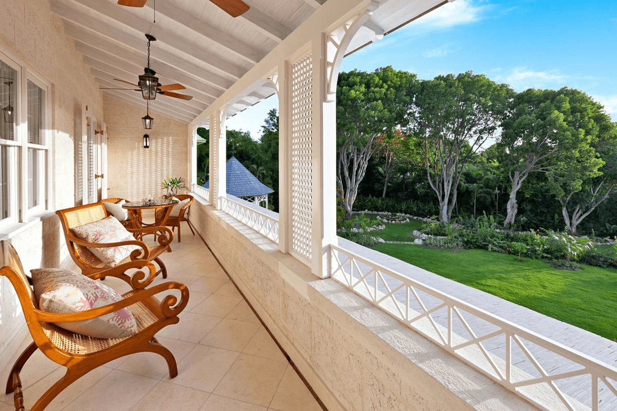 Relaxing Winward - Image 14