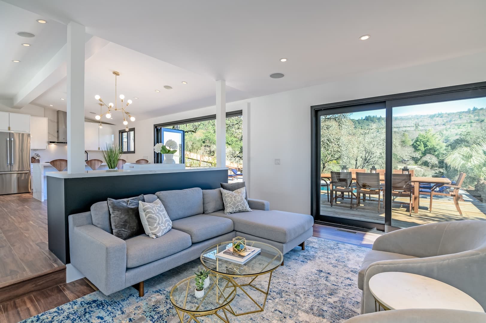 Eastward Casa Blanca Home - Image 2