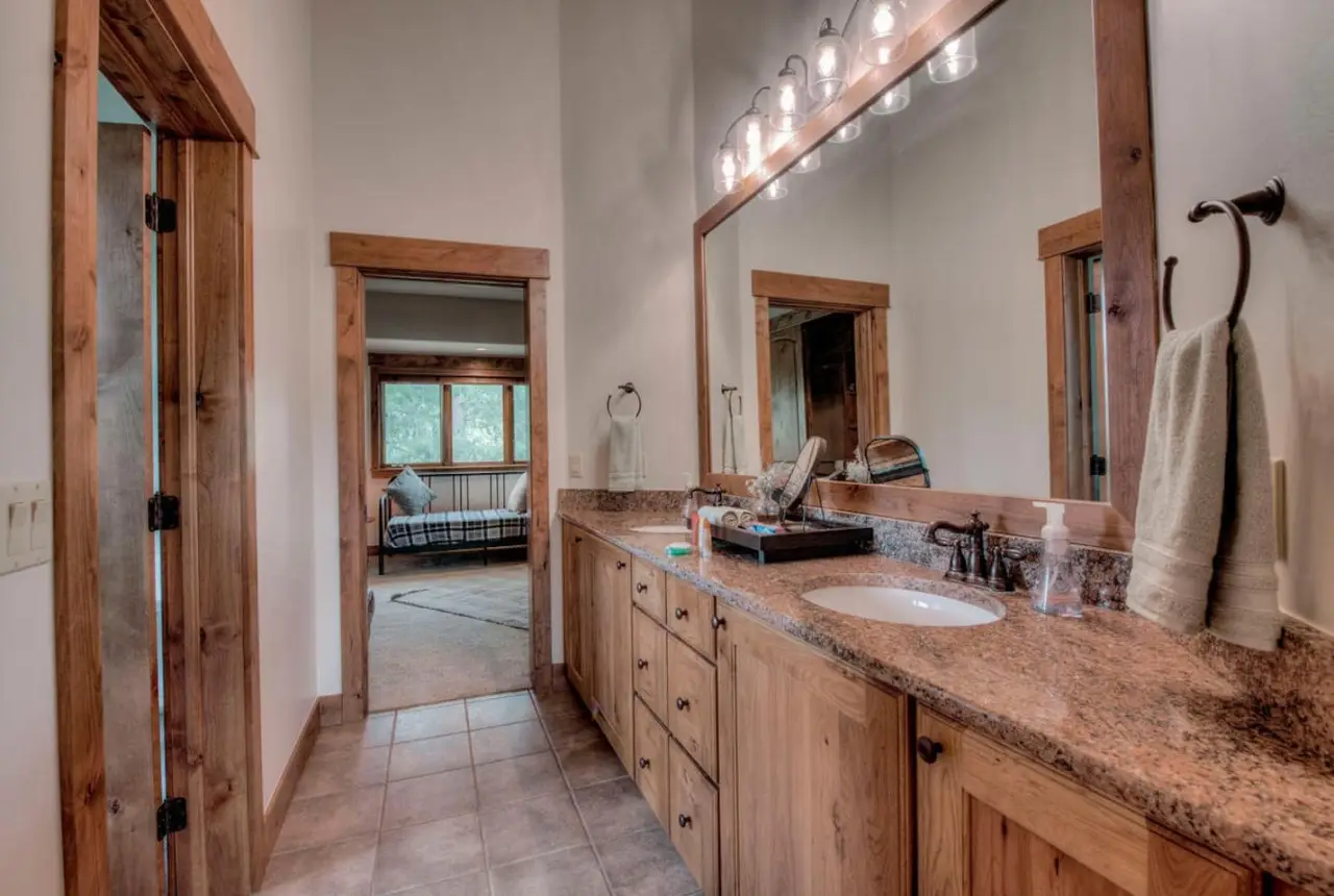 Eagle's Nest Escape - Image 23