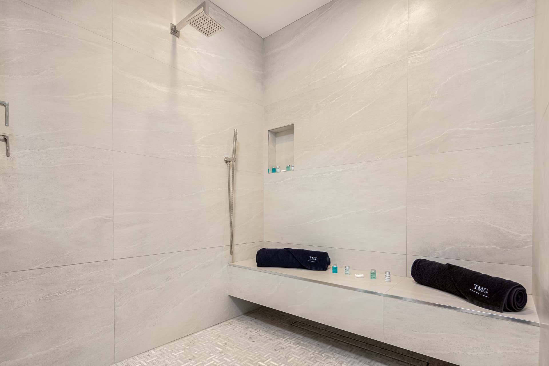 Waring Villa - Image 38