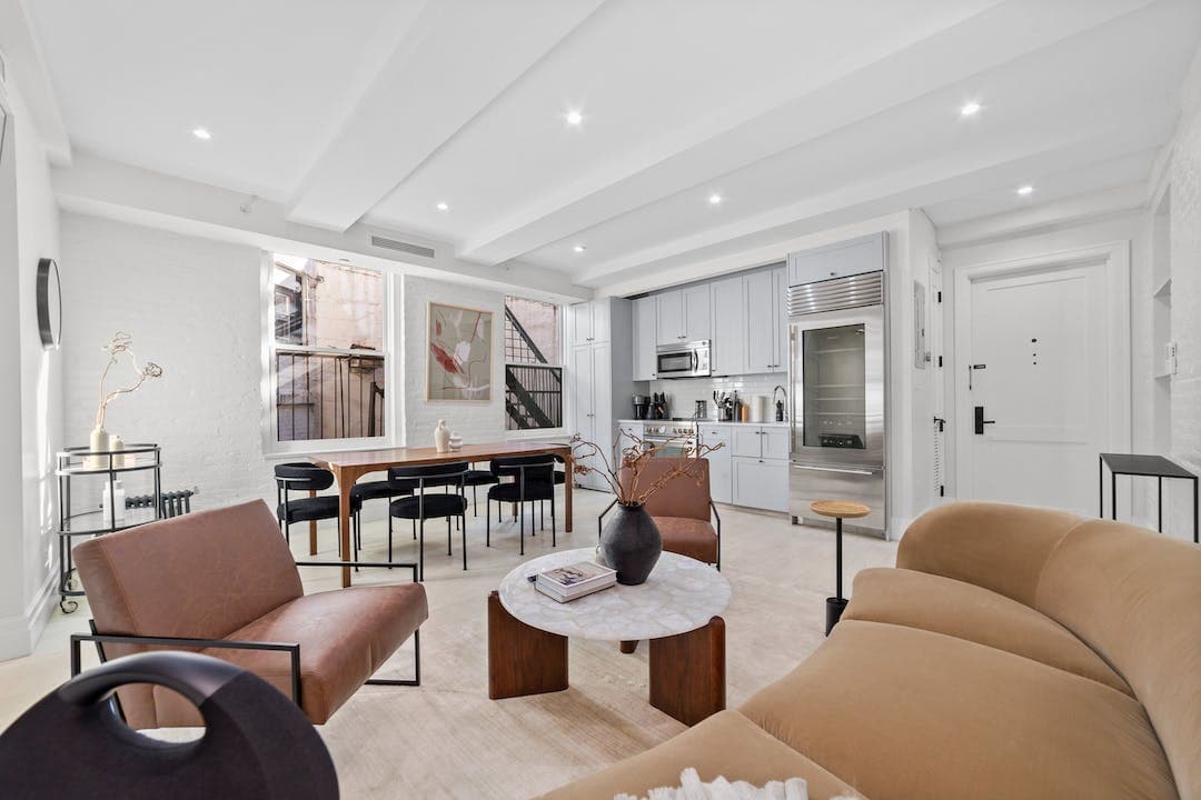 Highland Residence 8R - Image 2