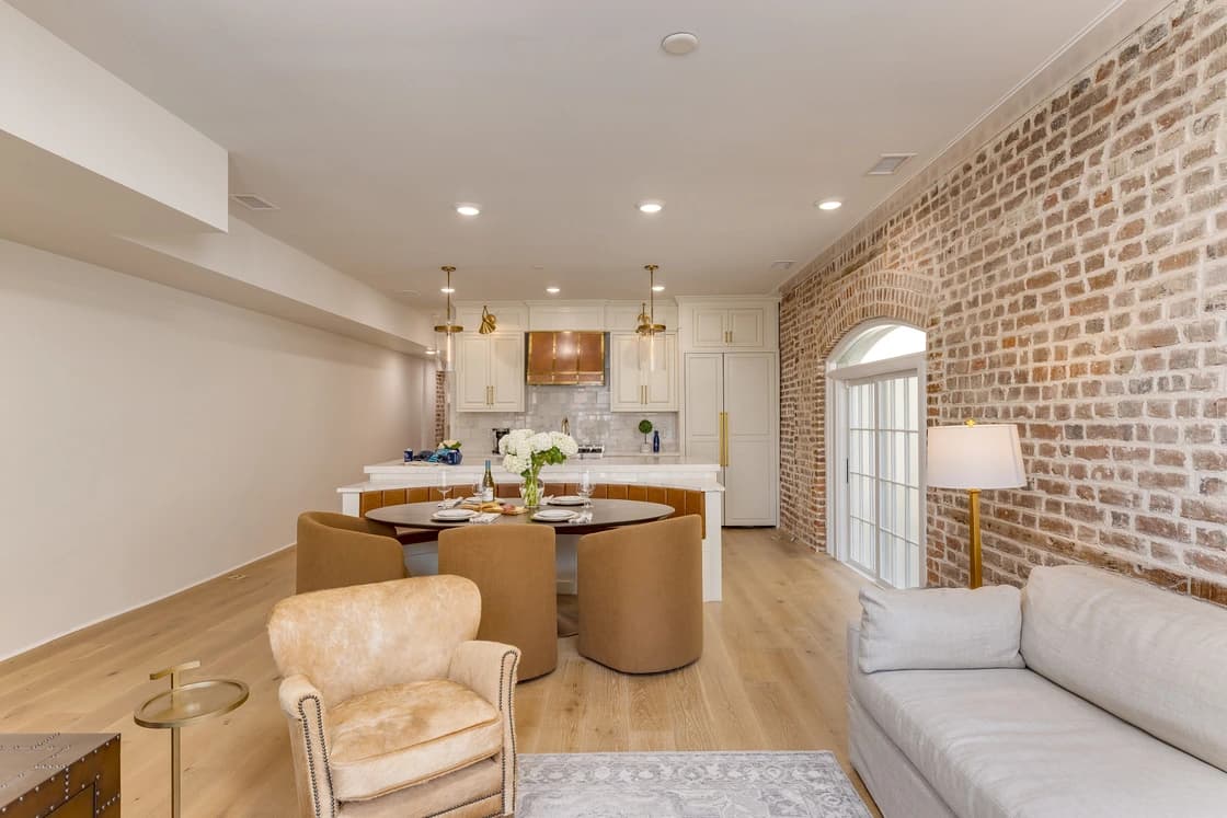 State Residence A - Image 6