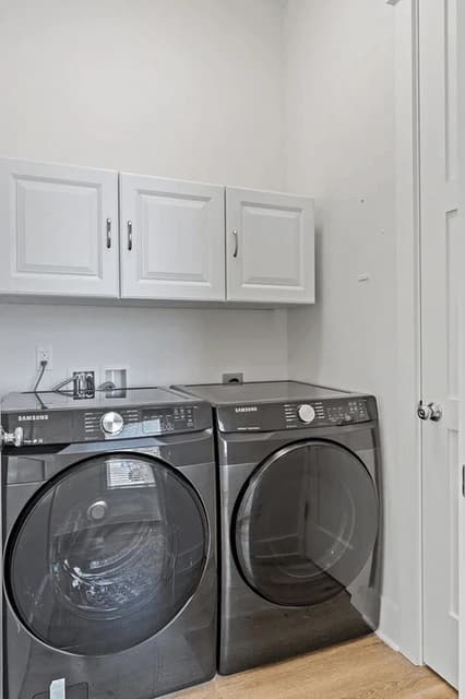 Shady Palms - Image 38