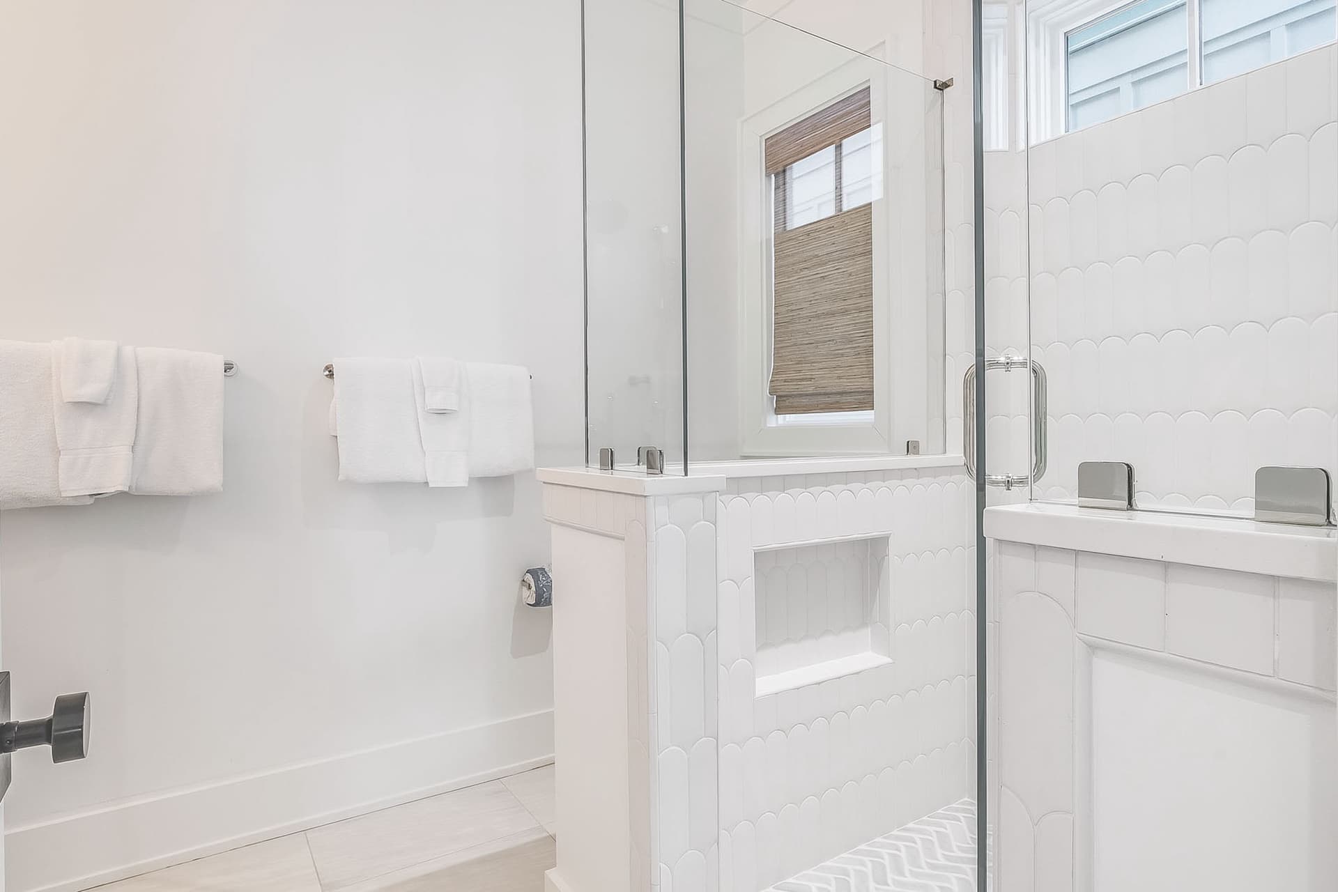 Mischievous Mermaid - Image 17