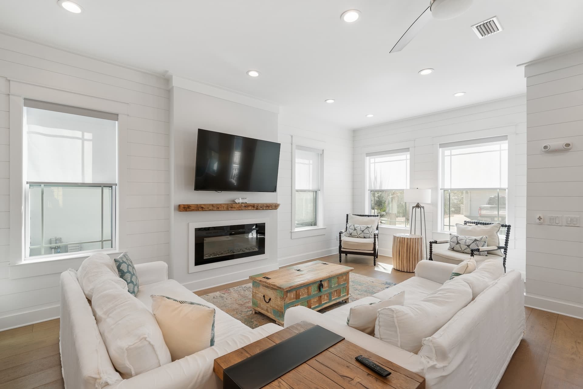 Surfer Lane Oasis - Image 1