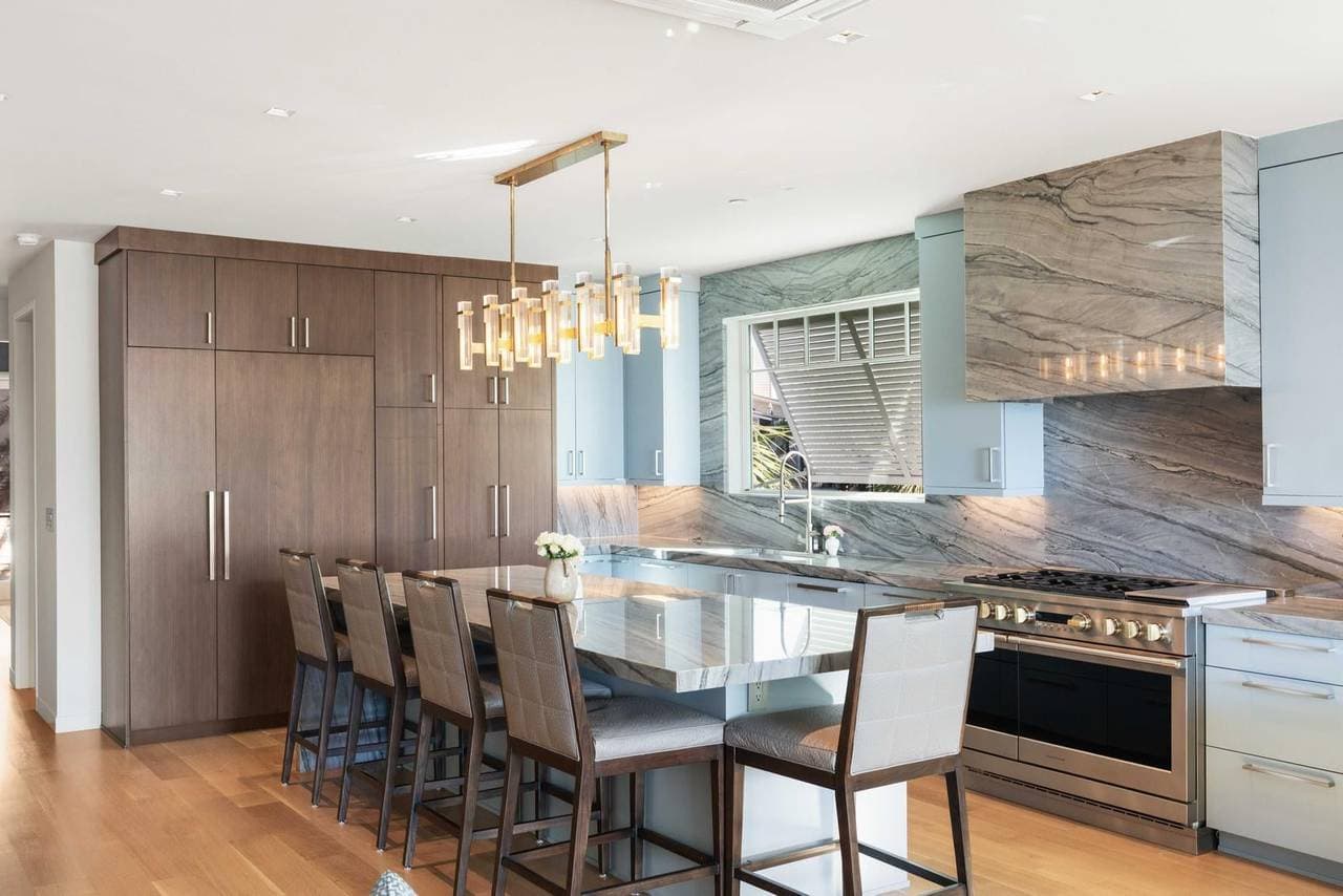 Grand Pavilion by the Sea - Image 14