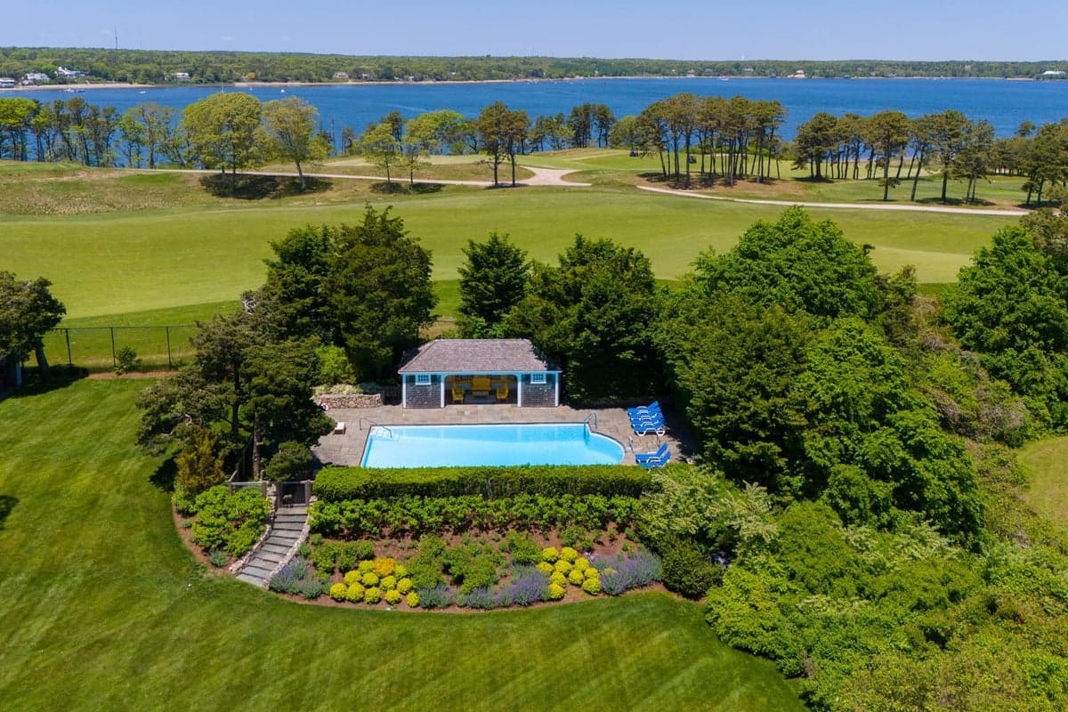 Port Manor - Image 2