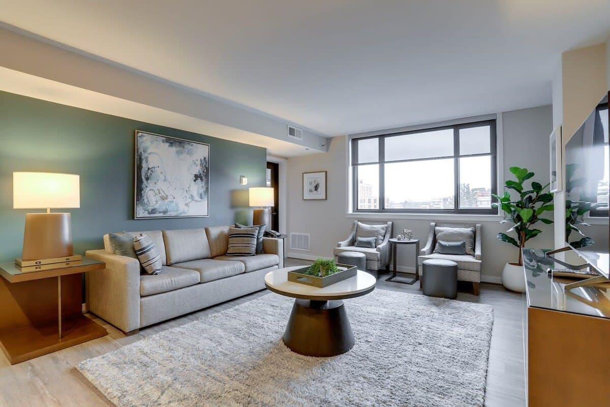 Arlington Residence - Image 1