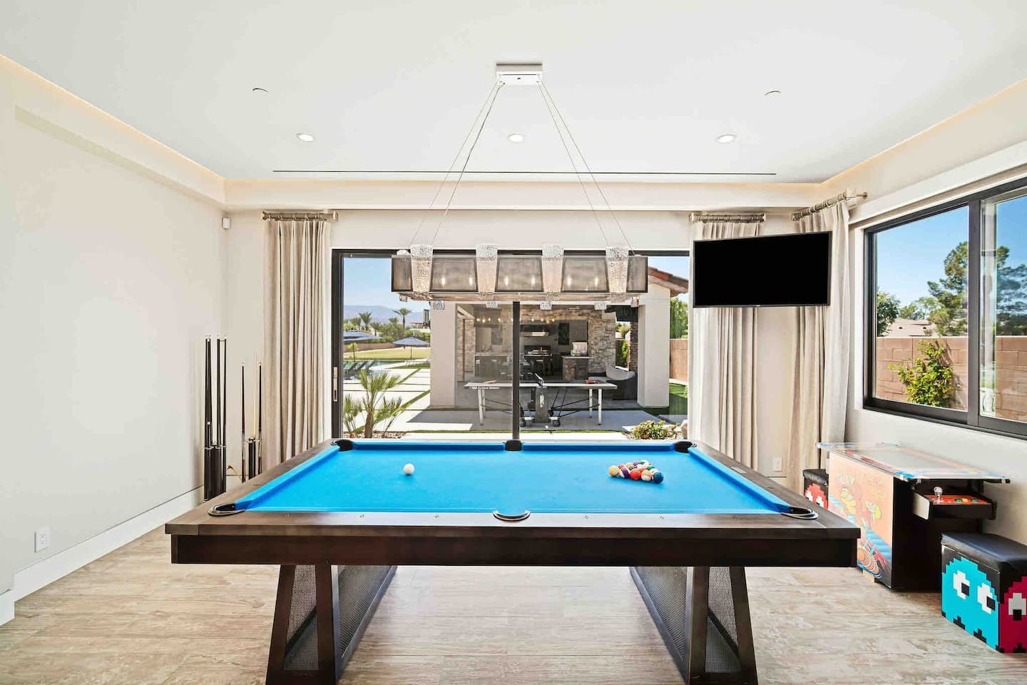 Palm Desert Estate - Image 21