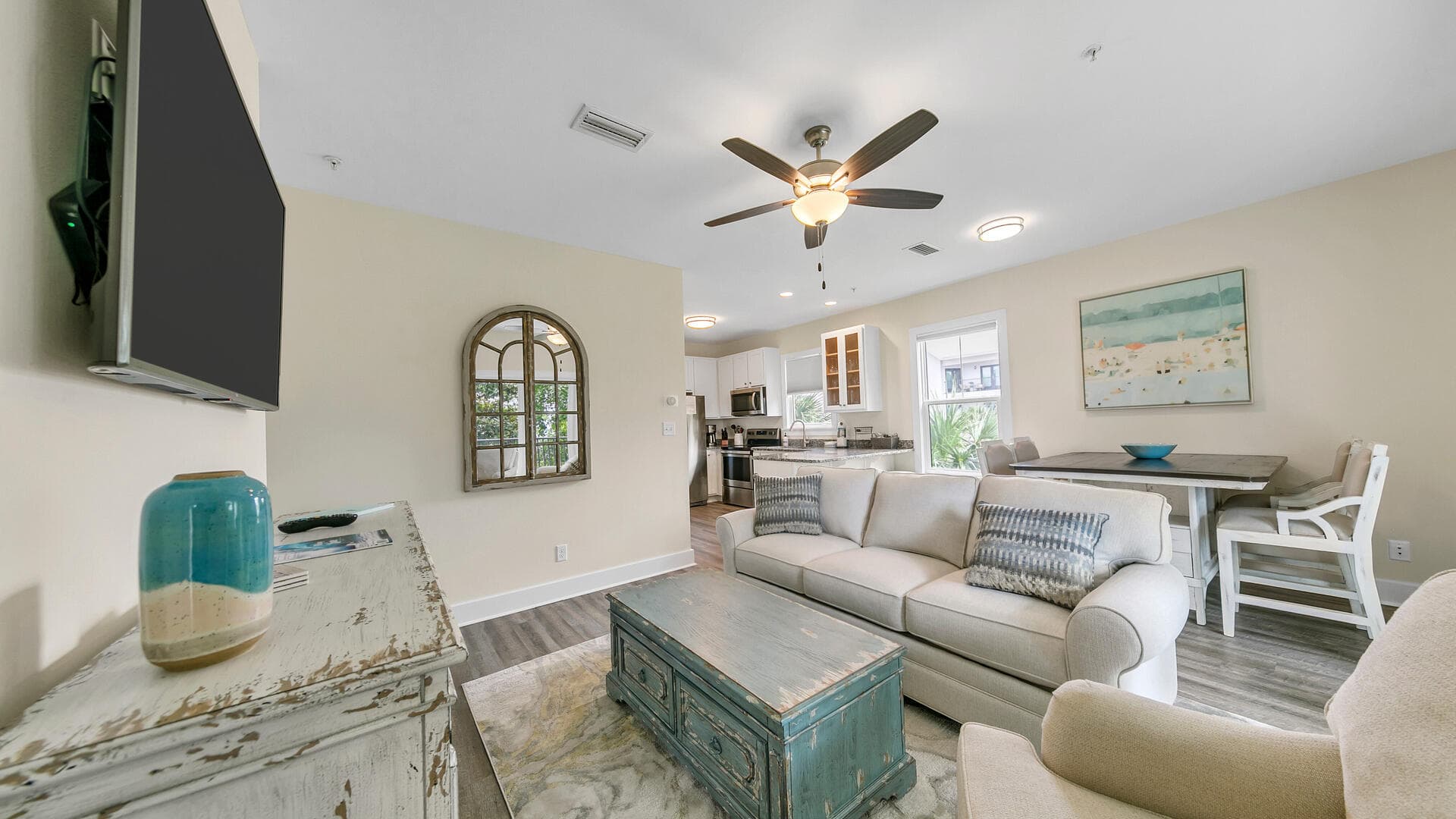 Blue Lake Home - Image 15