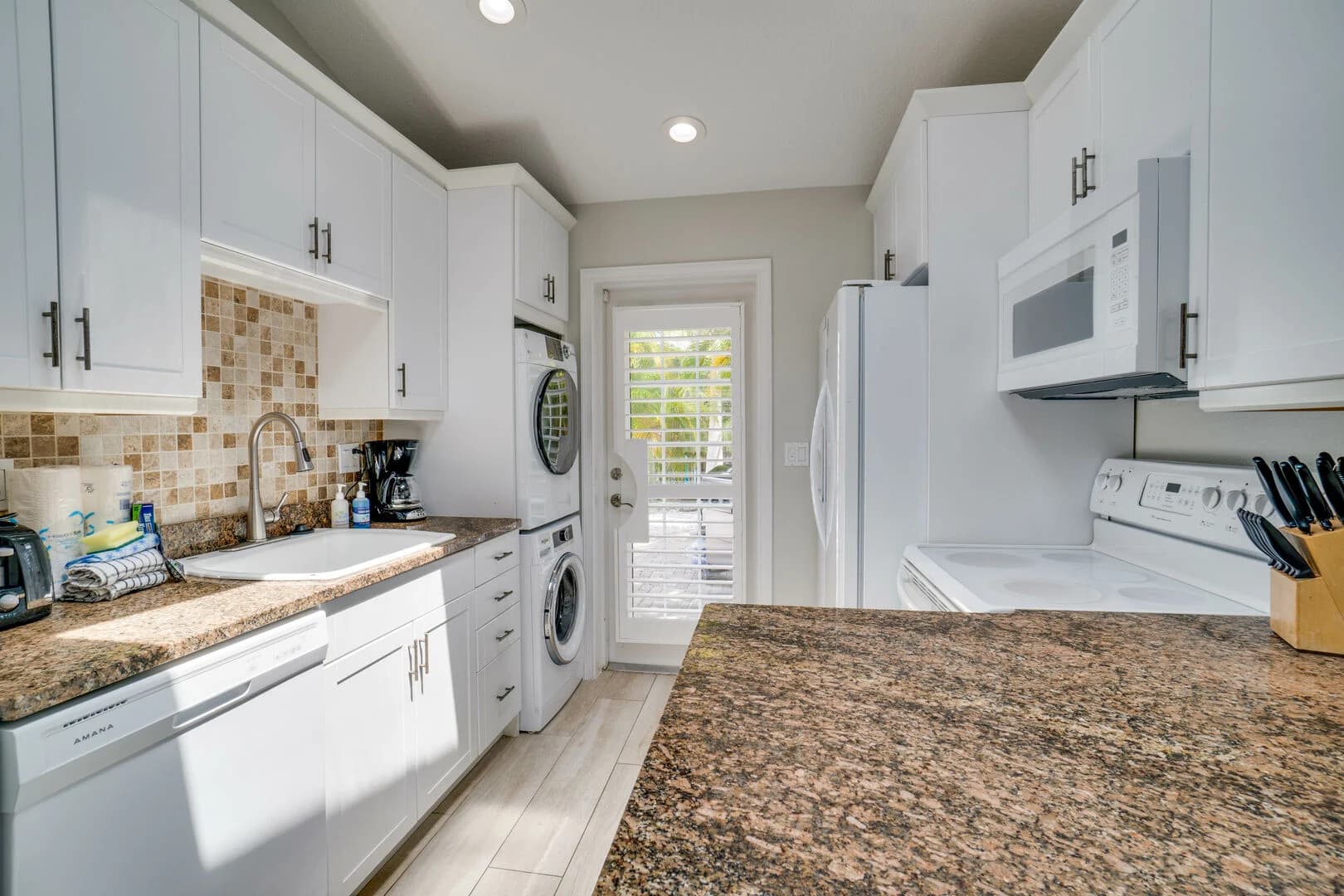 Blue Lagoon House - Image 8