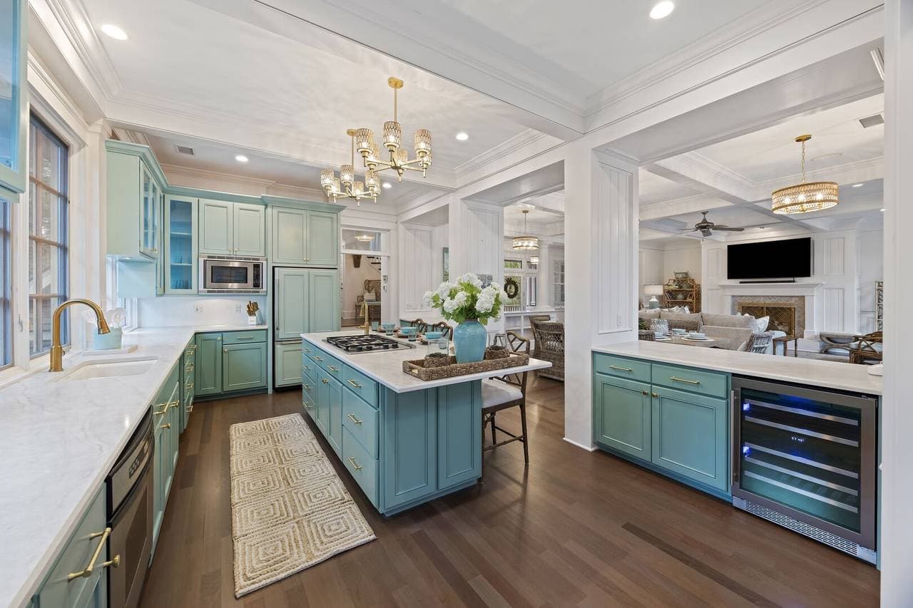 Blue Heron Pond - Image 14