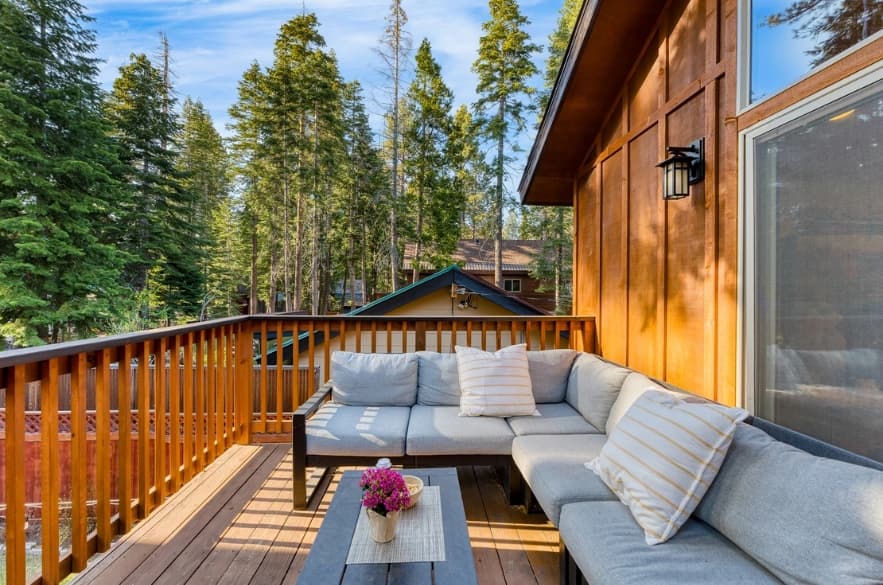 Washoe Chalet - Image 2