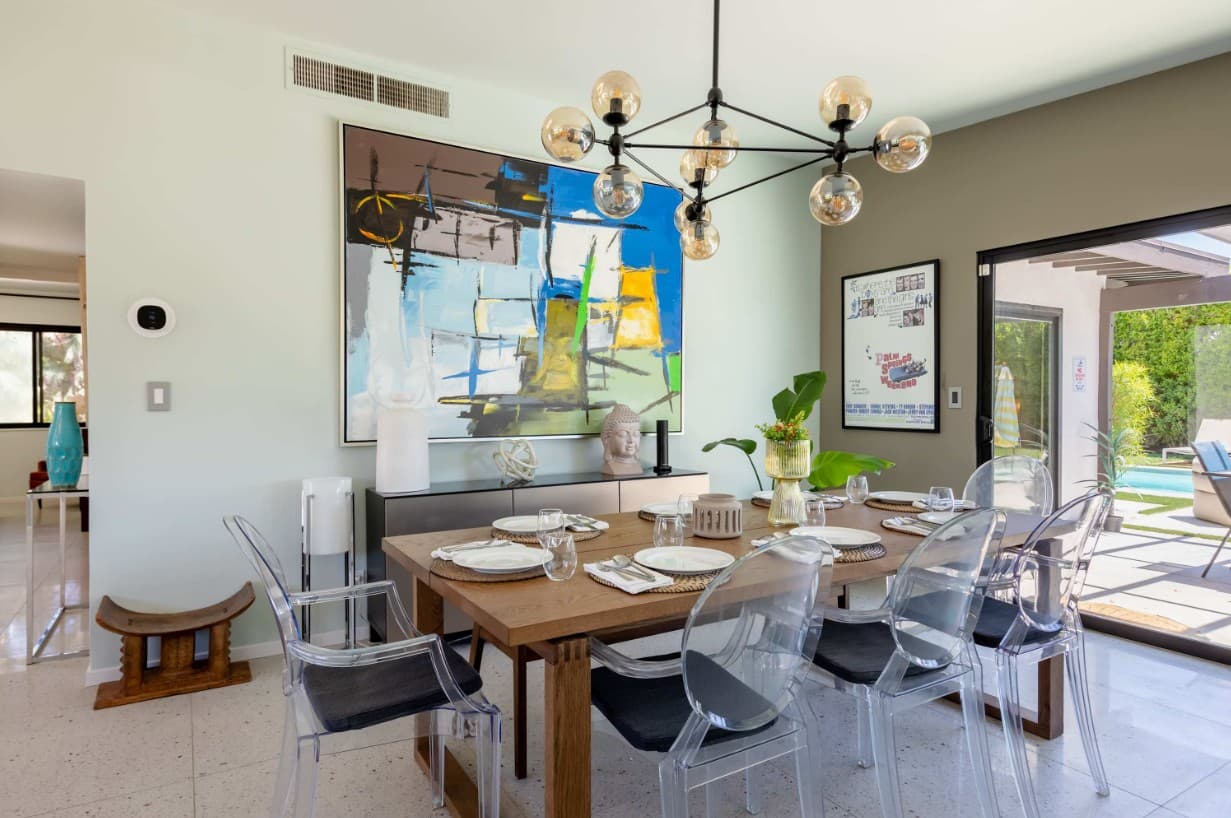 Hugh Kaptur's Mid Century Modern Oasis - Image 8