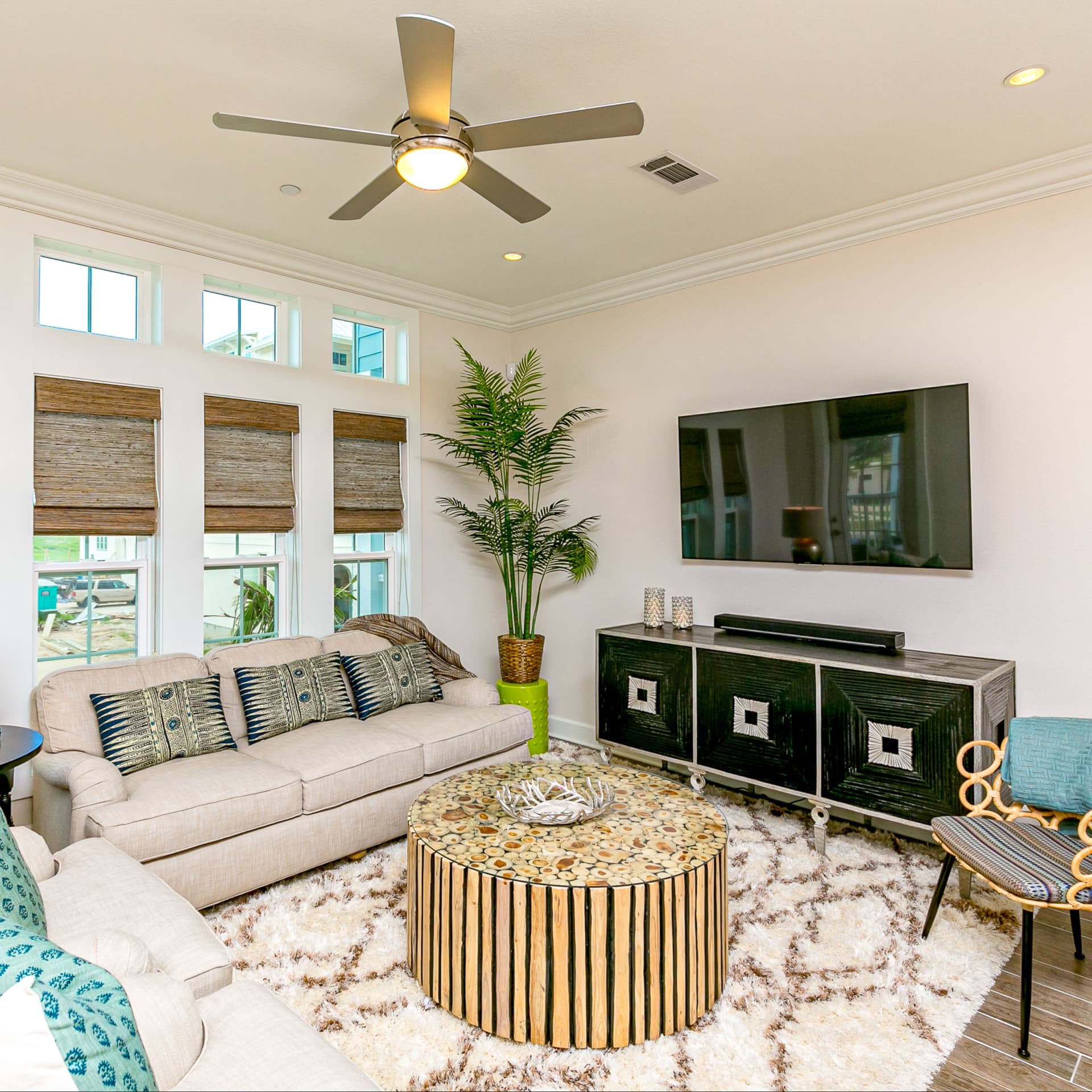 Palmilla Beach Residence - Image 1