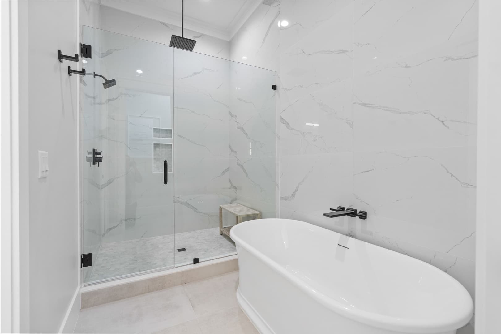 Grand Pearl - Image 45