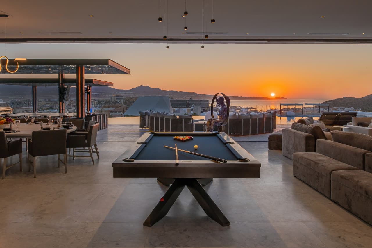 Vegas-Inspired Dream Home - Image 3