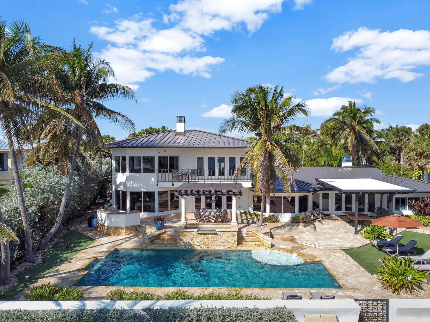 Oceanfront Estate - Image 41