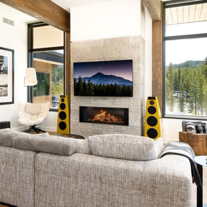 Rising Bull Home - Image 1