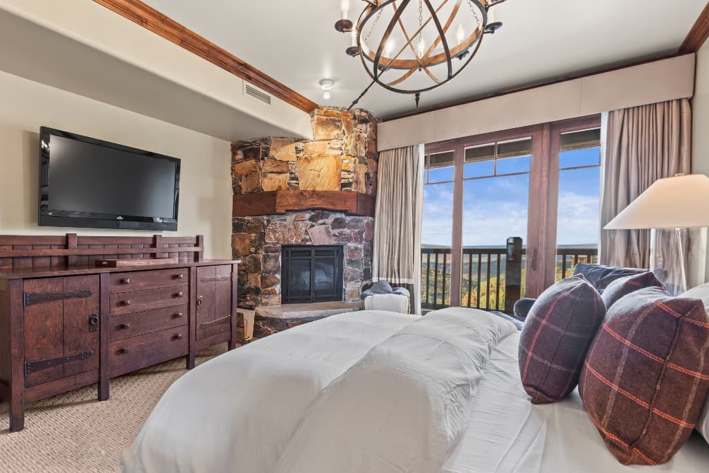 Empire Summit at The Grand Lodge - Image 17