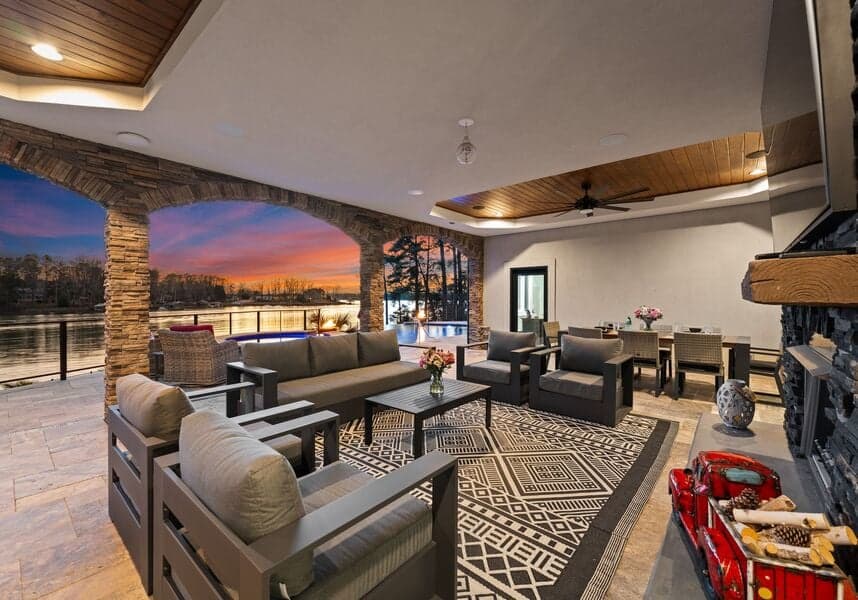 Lucent Sunset Retreat - Image 89