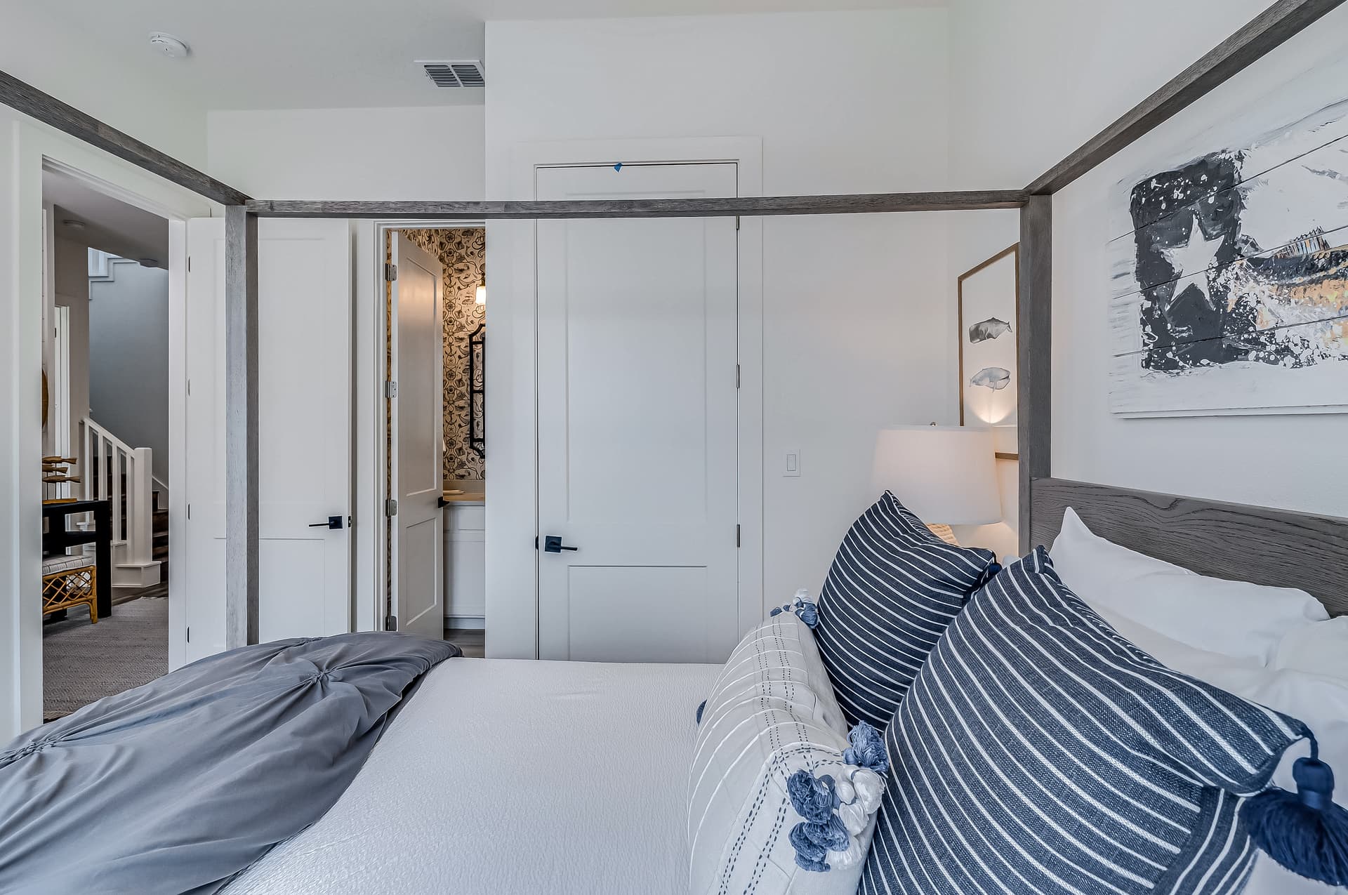 Sunset House - Image 22