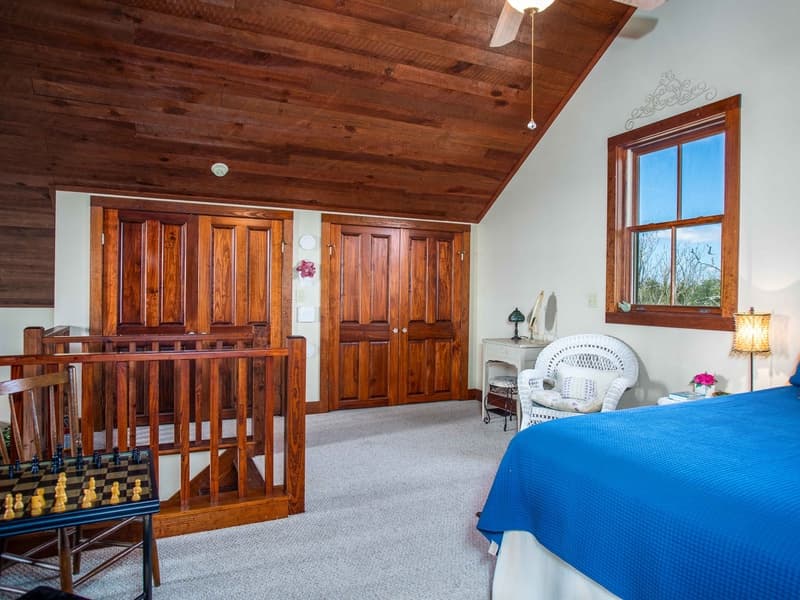 Honey Creek - Image 16