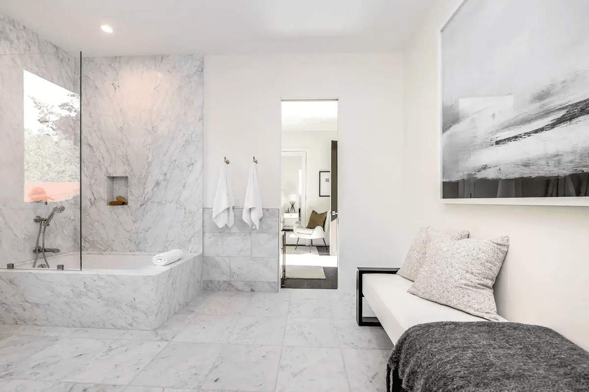 Hollywood Regency Villa - Image 39