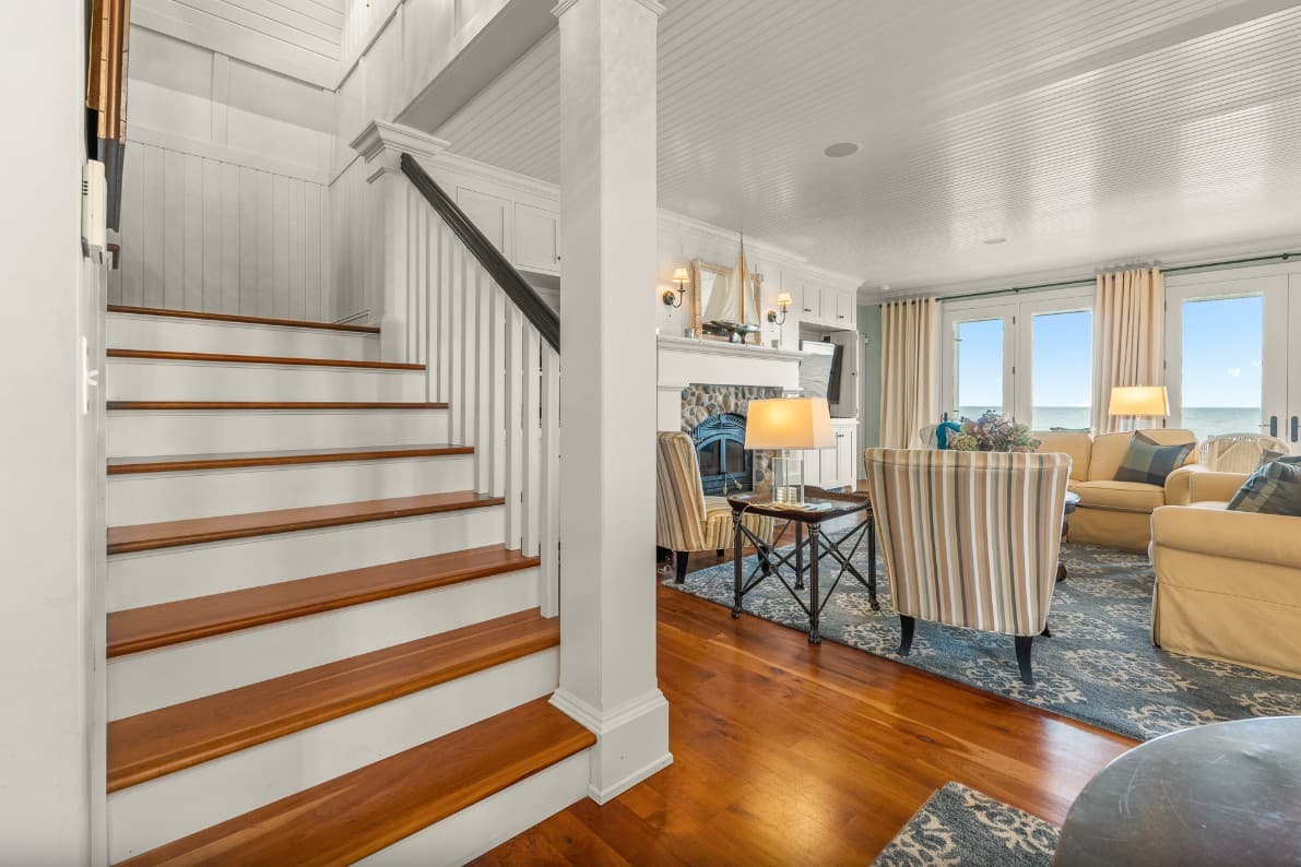 Goettelman's Lake House - Image 22