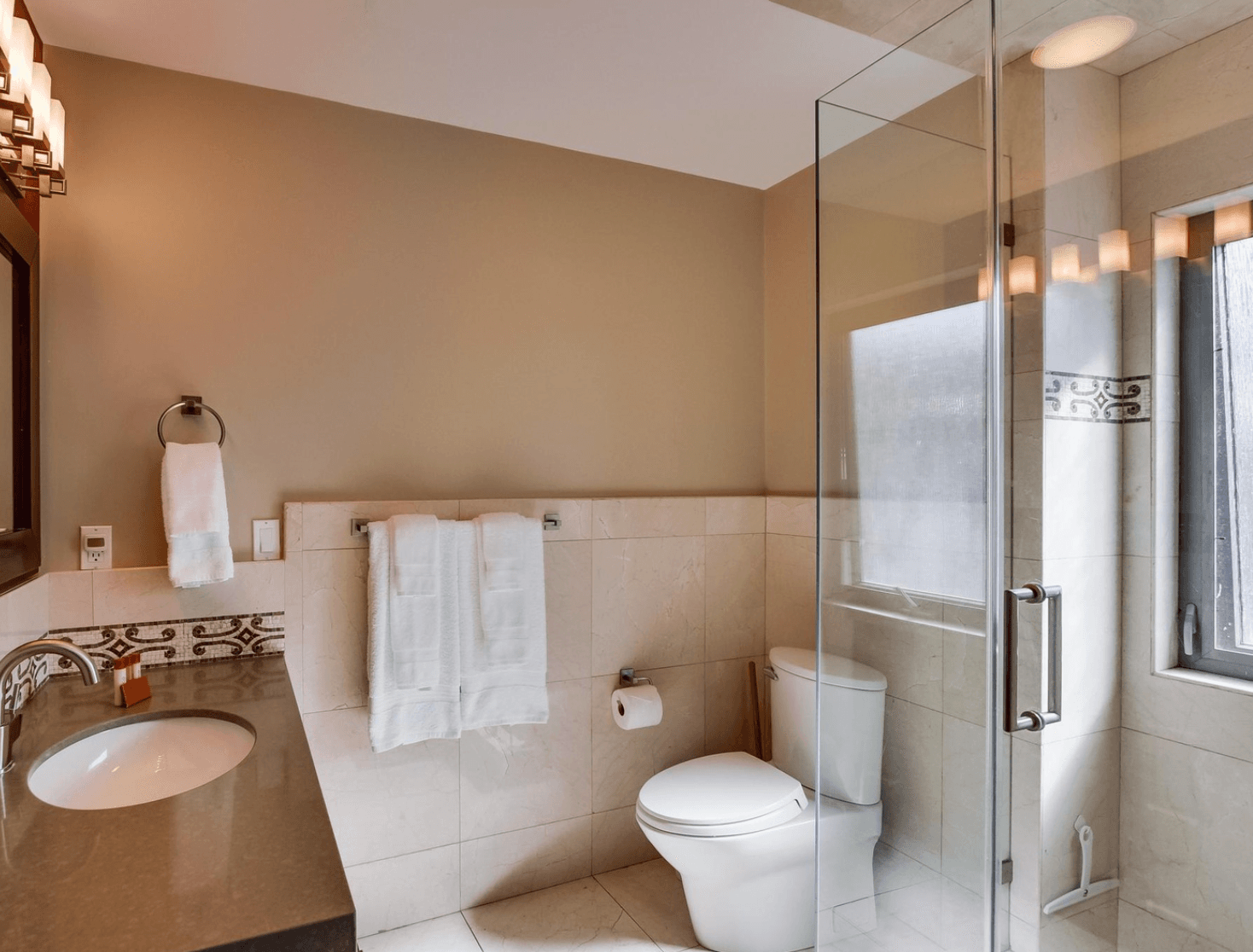 Villa on the Bay 4 - Image 25