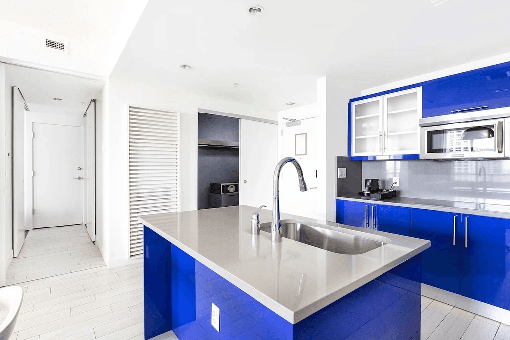 Solara #1606 - Image 20