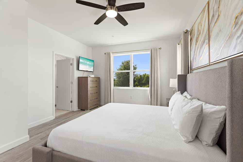 Boutique Retreat - Image 23