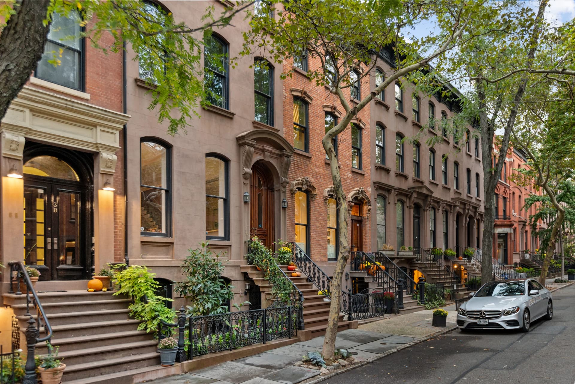 Garden Place - Image 59