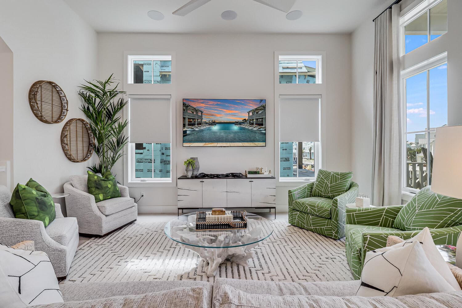 Friday's Comin' - Image 4