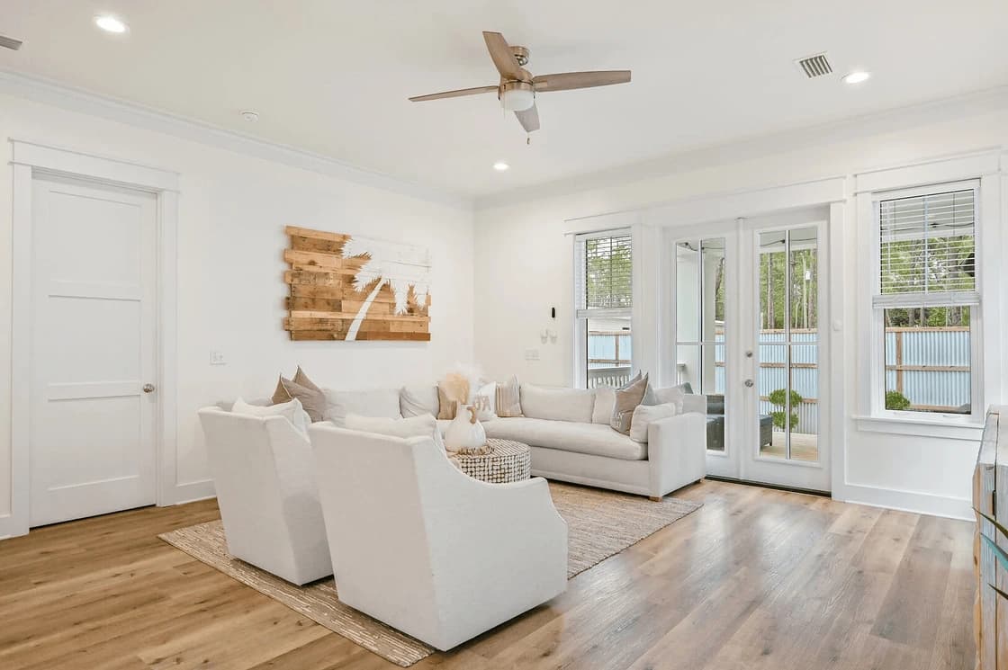 Shady Palms - Image 4