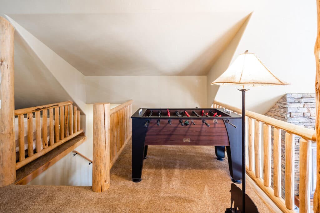 Full Moon House - Image 13