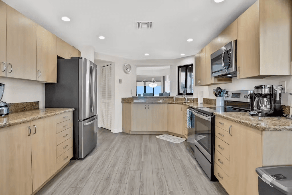 Sandy Foot Residence - Image 17