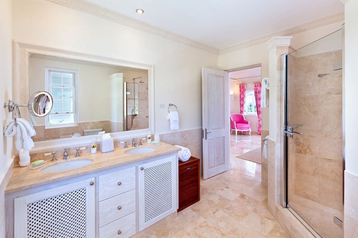 High Spirits - Image 10