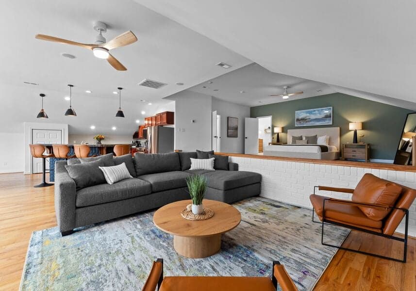 Lucent Sunset Retreat - Image 46