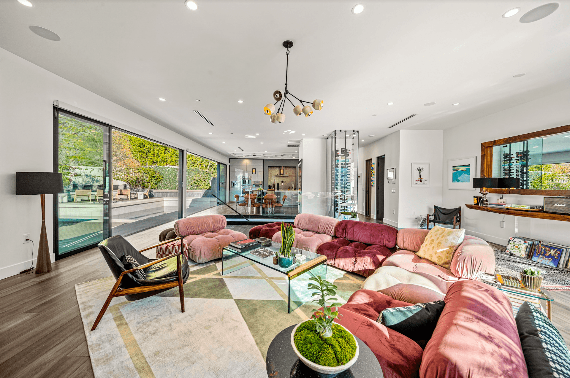 Willow Glen Villa - Image 4