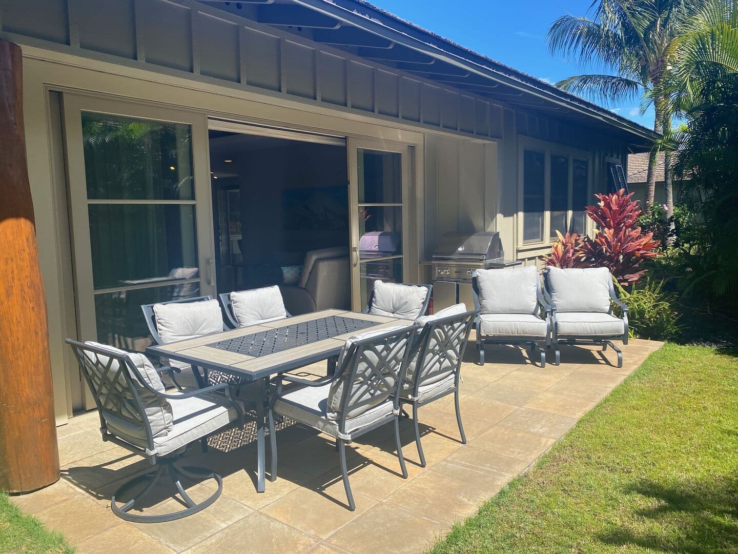 House of Light - Image 27