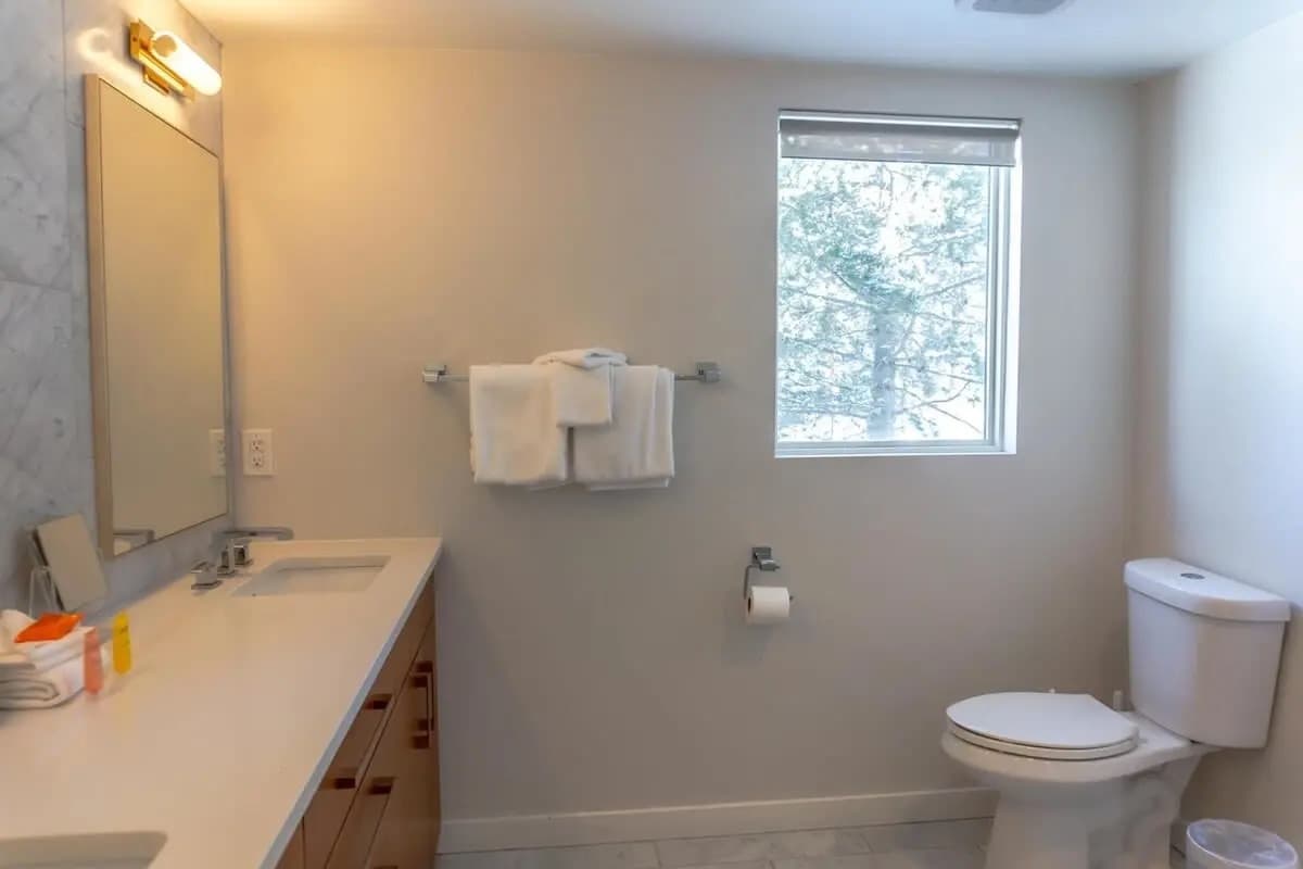 Artisan A-Frame Escape - Image 25